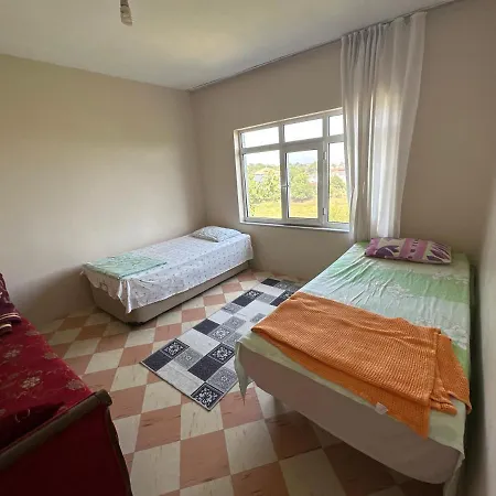 Apartment 3+1 Daire Esyali Deniz Manzarali Kiyikoy