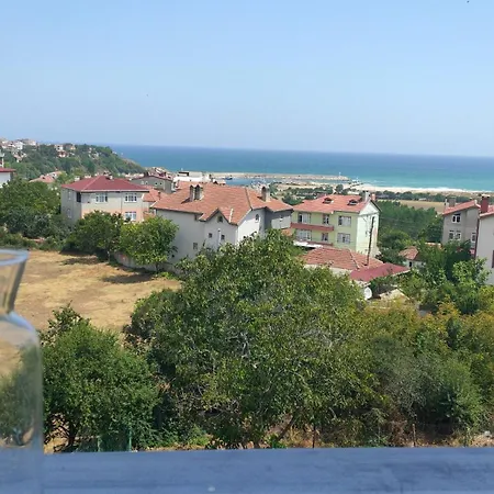 3+1 Daire Esyali Deniz Manzarali Apartment